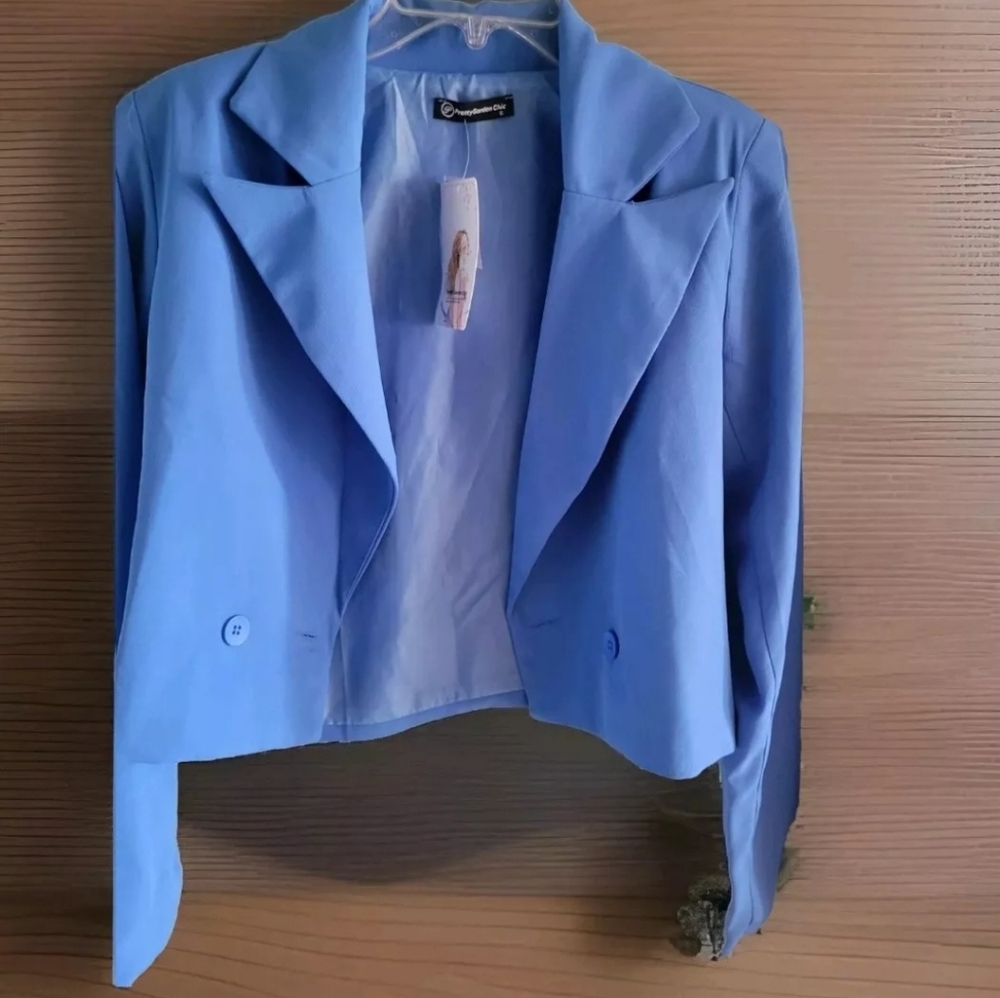 PRETTYGARDEN Women Cropped Long-Sleeved Blazer Jacket Lapel Collar Single Button